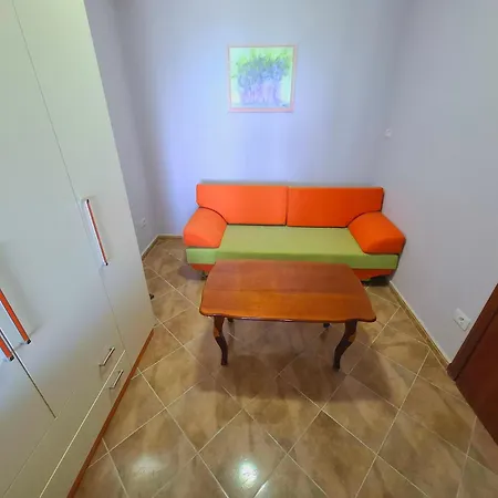 Apartment Pine Seaview Golem (Tirana)